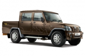 mahindra-bolero-camper-2