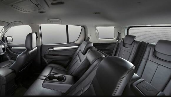 ISUZU MU-X Car seating