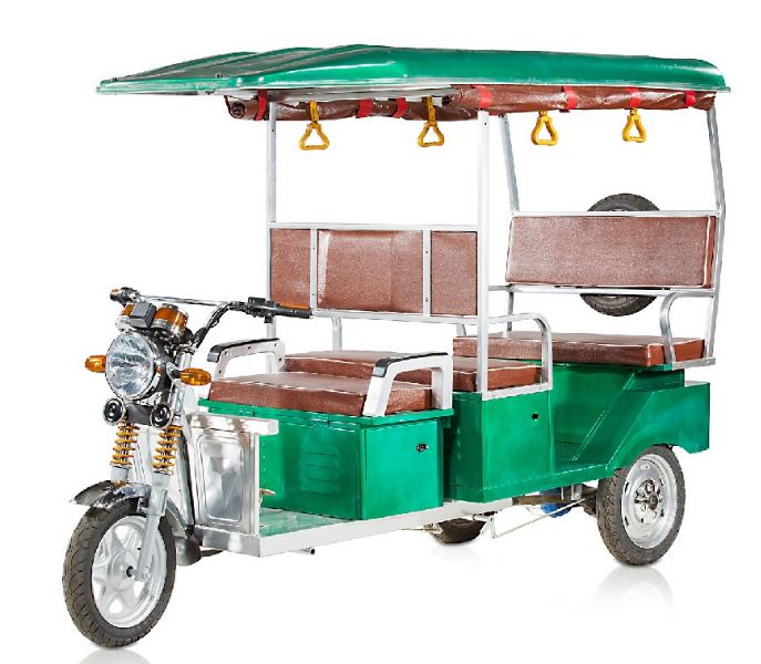 Mayuri Passenger Super Electric Rickshaw