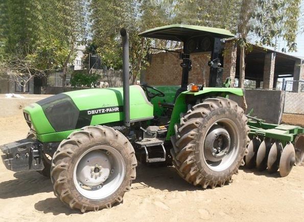 DEUTZ-FAHR Agrolux 50 4WD Tractor