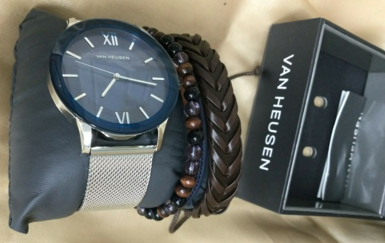 Van Heusen Watch Price