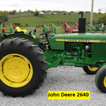 John Deere 2640